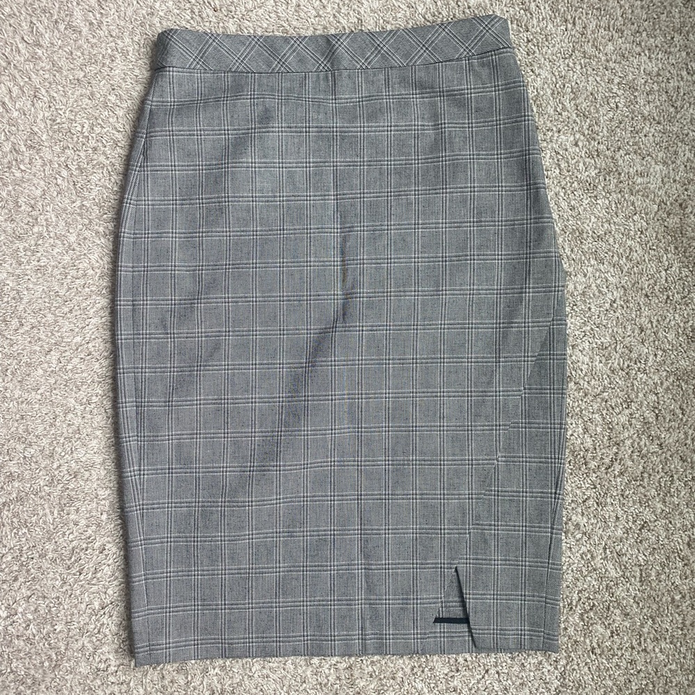 Banana Republic Gray Plaid Pencil Skirt